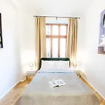 Oomph Vintage 2br Gem Steps From Politechnika Apartment Warsaw