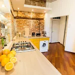 Apartment Oomph Vintage 2br Gem Steps From Politechnika *