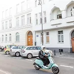 Apartmán Oomph Vintage 2br Gem Steps From Politechnika
