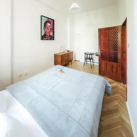 شقة Oomph Vintage 2br Gem Steps From Politechnika *