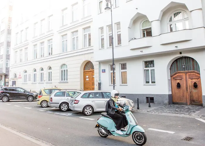 Apartment Oomph Vintage 2br Gem Steps From Politechnika